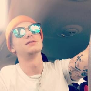 Meet your Posher, Alec